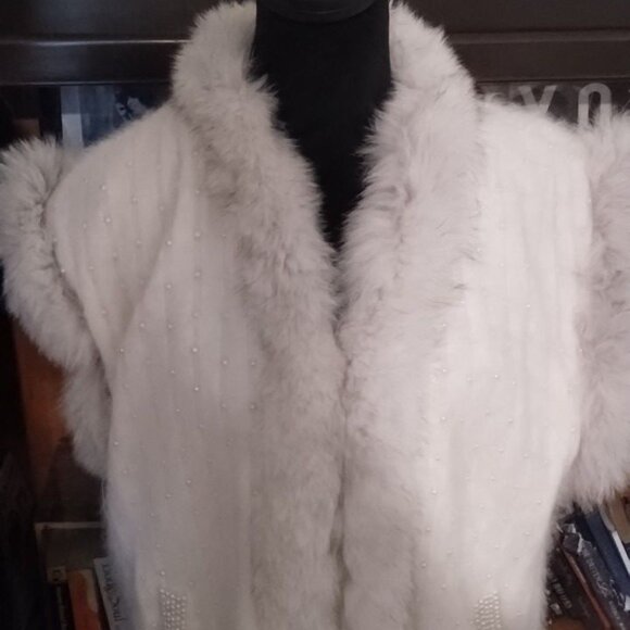 Vintage Angora Fox Fur Sweater - Picture 2 of 2